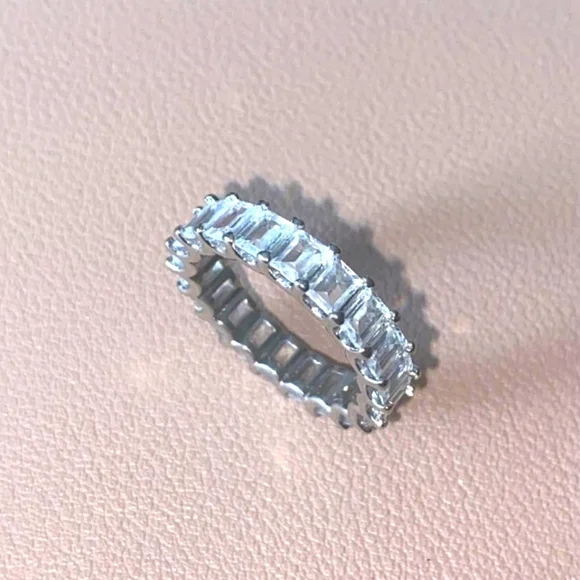Eternity Ring - Picture 3 of 6